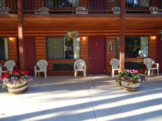 Austin'S Chuckwagon Motel Torrey Exterior photo